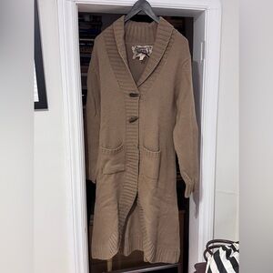 🍁✨ Stylish Roots Taupe Long Sweater Jacket — Cozy Canadian Classic ✨🍁